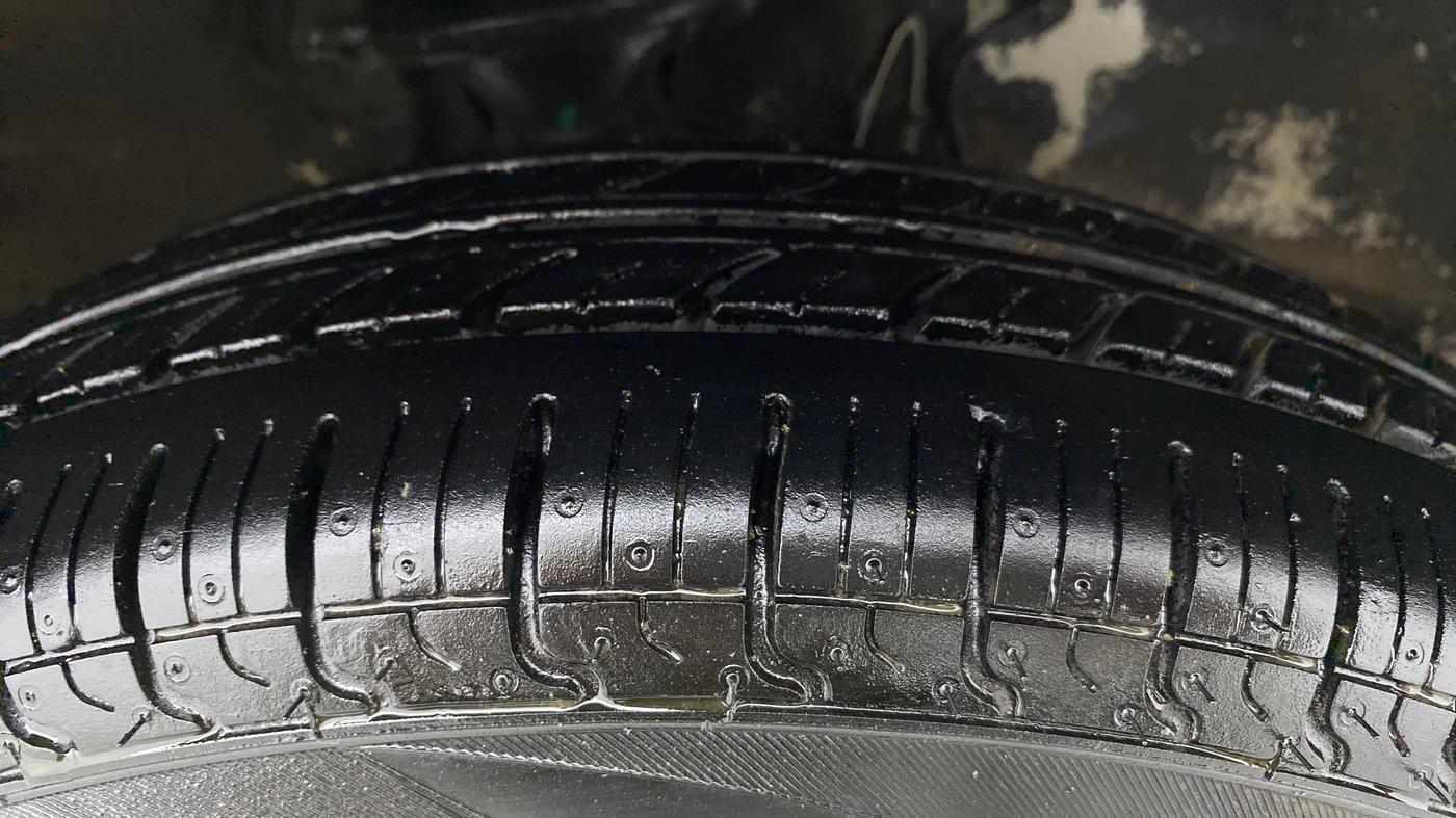 2020 Maruti Alto LXI, Petrol, Manual, 45,282 km, Right Front Tyre Tread