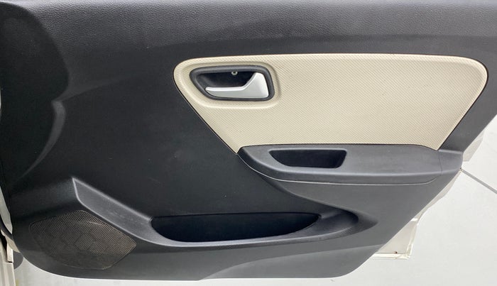 2020 Maruti Alto LXI, Petrol, Manual, 45,282 km, Driver Side Door Panels Control