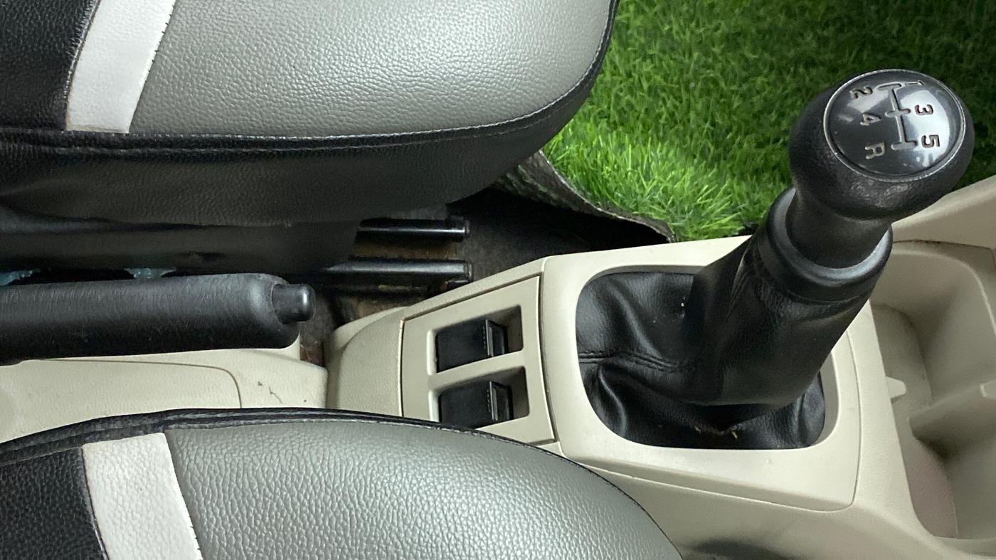 2020 Maruti Alto LXI, Petrol, Manual, 45,282 km, Gear Lever