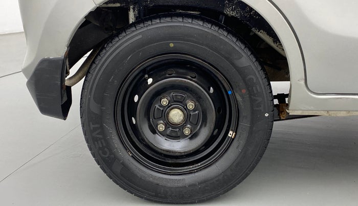 2020 Maruti Alto LXI, Petrol, Manual, 45,282 km, Right Rear Wheel