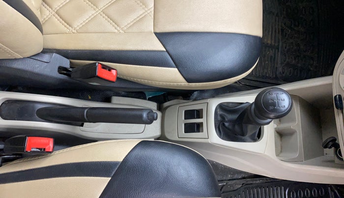 2021 Maruti Alto VXI, Petrol, Manual, 64,896 km, Gear Lever