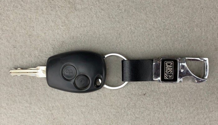 2014 Nissan Terrano XL (D), Diesel, Manual, 92,551 km, Key Close Up