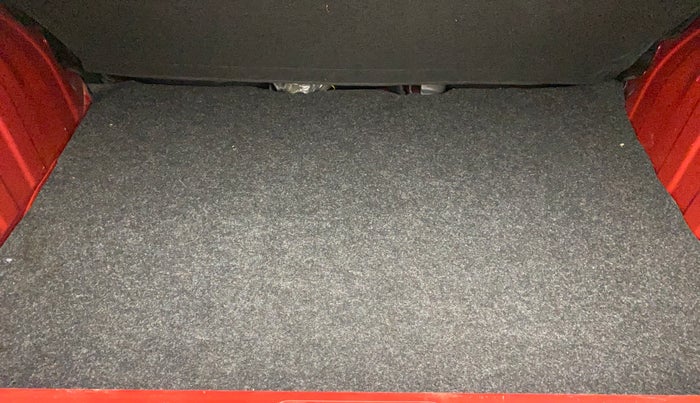 2024 Renault Kwid CLIMBER 1.0 AMT Dual Tone , Petrol, Automatic, 8,660 km, Boot Inside