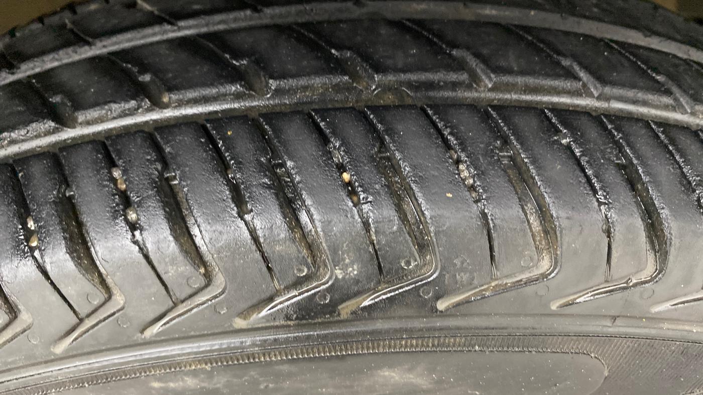 2023 Maruti Alto K10 VXI, Petrol, Manual, 25,577 km, Right Front Tyre Tread