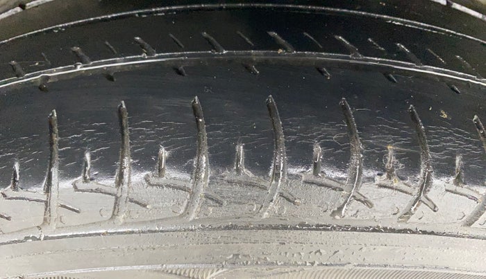 2020 Maruti New Wagon-R VXI (O) 1.0, Petrol, Manual, 60,284 km, Left Rear Tyre Tread