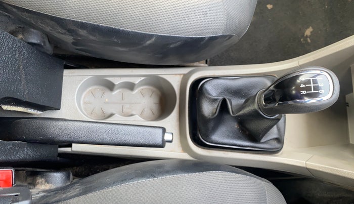 2018 Tata Tiago XT PETROL, Petrol, Manual, 61,258 km, Gear Lever