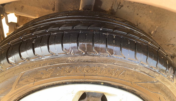 2018 Tata Tiago XT PETROL, Petrol, Manual, 61,258 km, Right Rear Tyre Tread