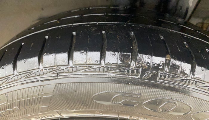 2018 Hyundai Grand i10 MAGNA AT 1.2 KAPPA VTVT, Petrol, Automatic, 63,852 km, Left Rear Tyre Tread