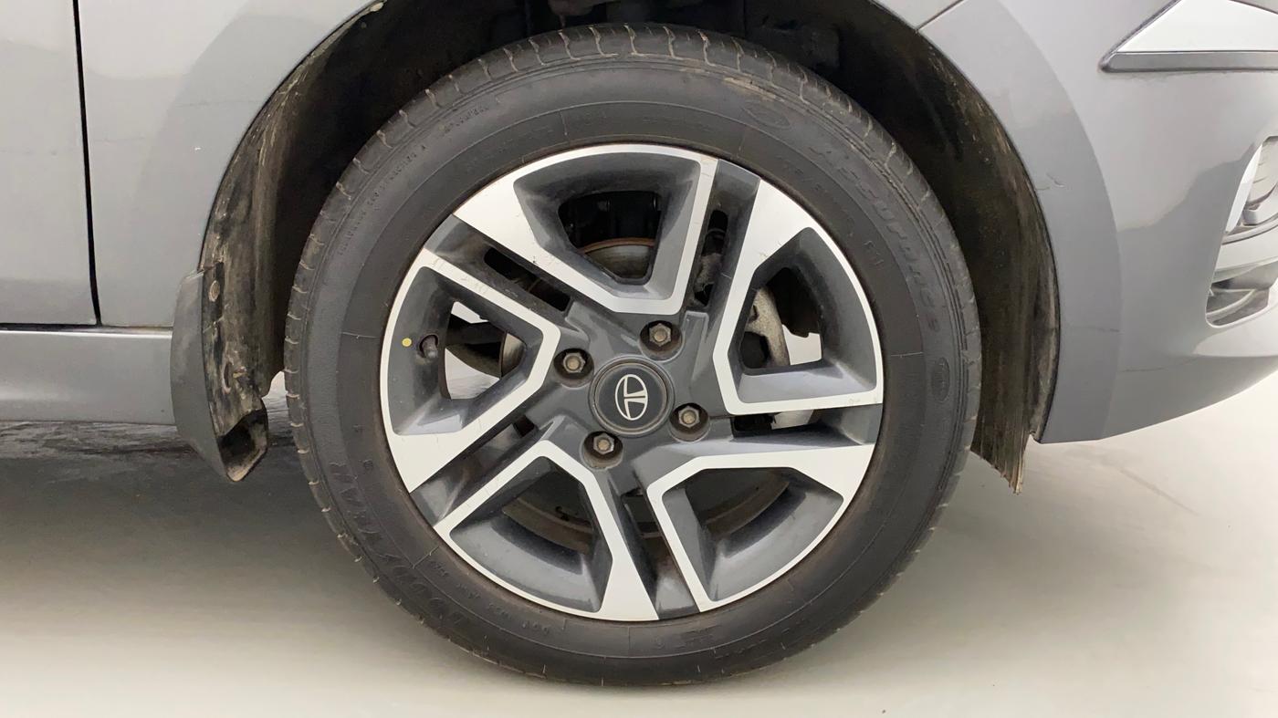 2020 Tata Tiago XZ PLUS PETROL, Petrol, Manual, 34,351 km, Right Front Wheel
