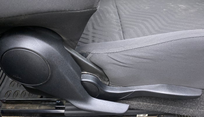 2019 Maruti Swift VXI, Petrol, Manual, 42,392 km, Driver Side Adjustment Panel