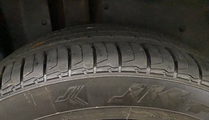 2021 MG HECTOR SHARP HYBRID 1.5 PETROL, Petrol, Manual, 62,222 km, Right Rear Tyre Tread