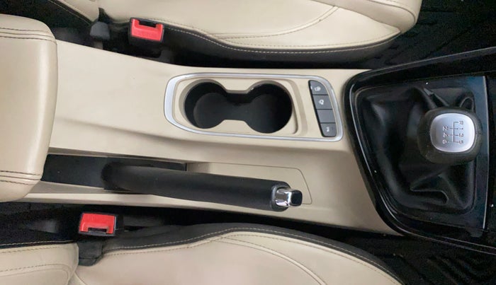 2021 MG HECTOR SHARP HYBRID 1.5 PETROL, Petrol, Manual, 62,222 km, Gear Lever