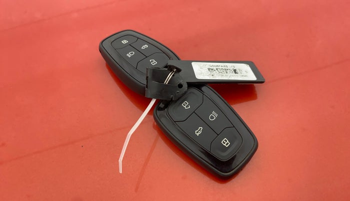 2021 Tata NEXON XZ PLUS PETROL SUNROOF, Petrol, Manual, 62,258 km, Key Close Up