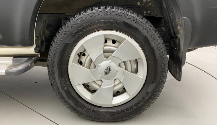 2016 Mahindra Scorpio S4, Diesel, Manual, 90,940 km, Left Rear Wheel