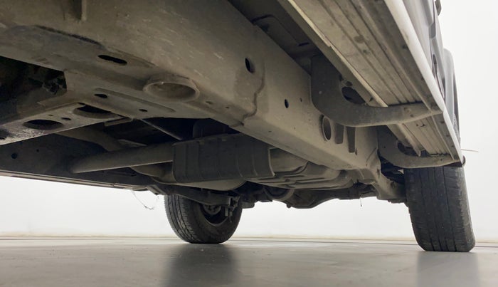 2016 Mahindra Scorpio S4, Diesel, Manual, 90,940 km, Right Side Underbody