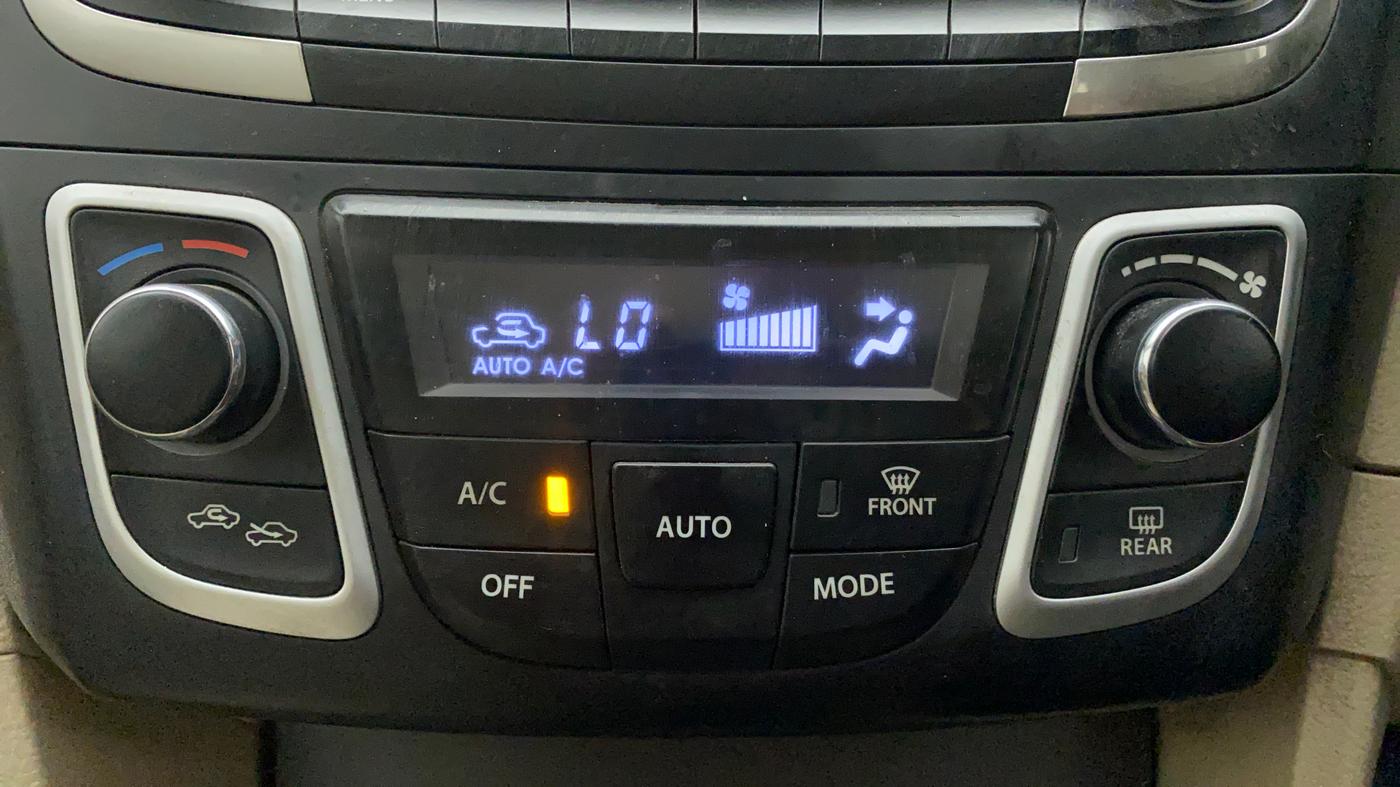 2018 Maruti Ciaz DELTA 1.5 SHVS MT PETROL, Petrol, Manual, 95,908 km, Automatic Climate Control