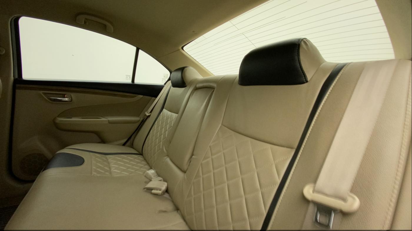 2018 Maruti Ciaz DELTA 1.5 SHVS MT PETROL, Petrol, Manual, 95,908 km, Right Side Rear Door Cabin