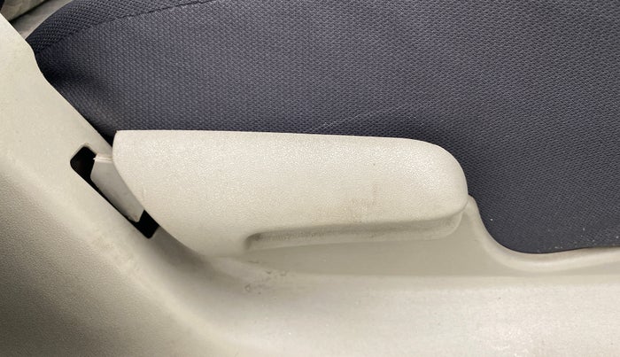 2014 Maruti Celerio VXI, Petrol, Manual, 66,466 km, Driver Side Adjustment Panel