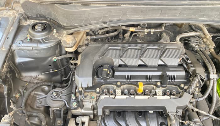 2020 KIA SELTOS HTX 1.5 PETROL, Petrol, Manual, 1,05,591 km, Engine View - Right