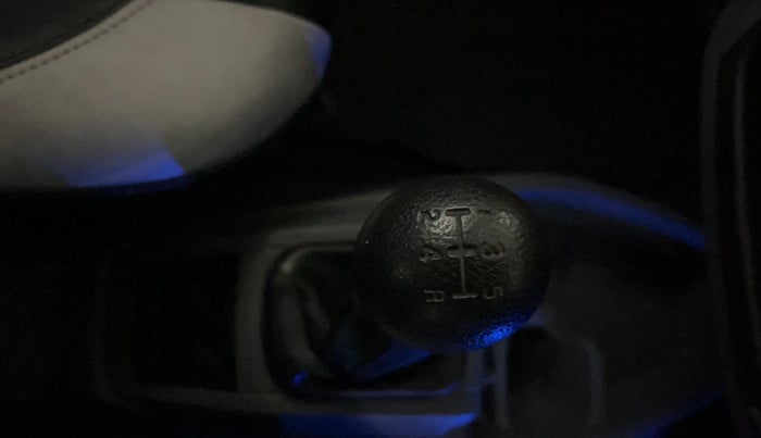 2015 Maruti Alto 800 LXI, Petrol, Manual, 18,842 km, Gear Lever