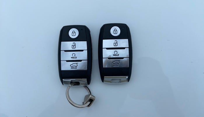 2022 KIA SELTOS HTK PLUS 1.5 IMT, Petrol, Manual, 44,052 km, Key Close Up