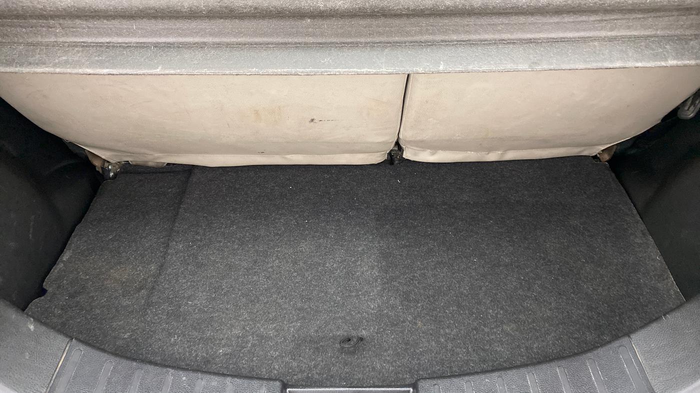 2014 Maruti Wagon R 1.0 VXI, Petrol, Manual, 49,916 km, Boot Inside