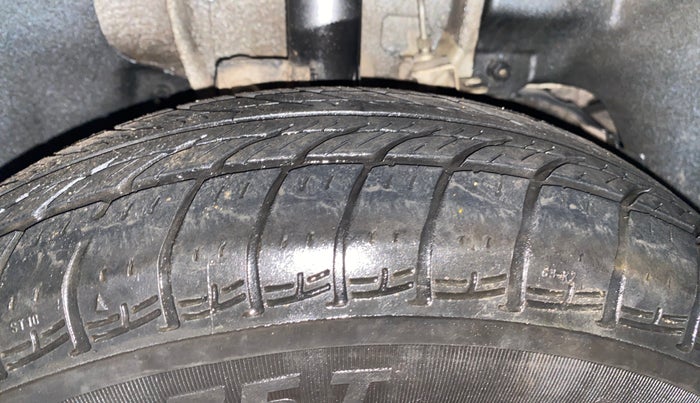 2018 Tata Tiago XM PETROL, Petrol, Manual, 64,338 km, Right Front Tyre Tread