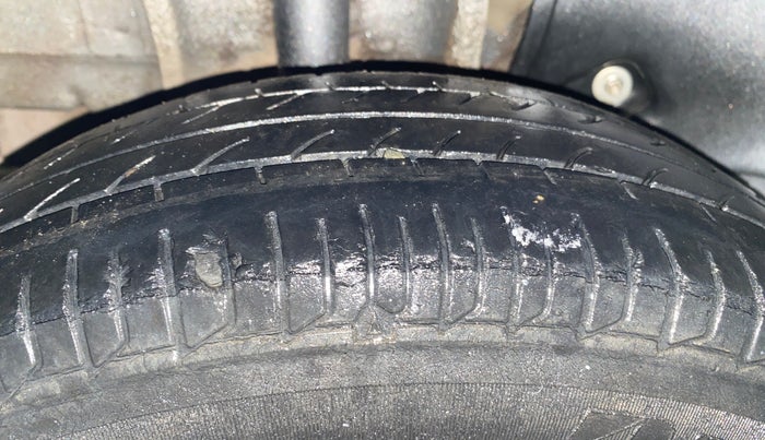 2018 Tata Tiago XM PETROL, Petrol, Manual, 64,338 km, Right Rear Tyre Tread