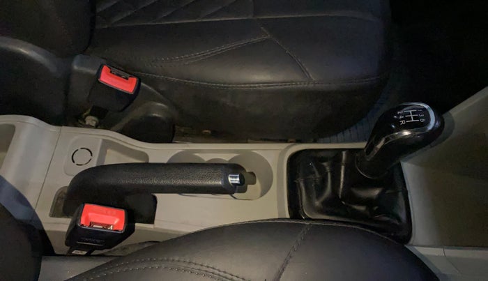 2018 Tata Tiago XM PETROL, Petrol, Manual, 64,338 km, Gear Lever