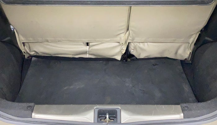 2019 Maruti New Wagon-R VXI (O) 1.0 AMT , Petrol, Automatic, 36,634 km, Boot Inside