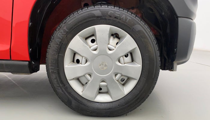 2021 Maruti S PRESSO LXI CNG, CNG, Manual, 15,286 km, Right Front Wheel