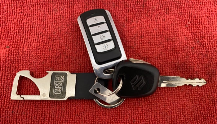 2021 Maruti S PRESSO LXI CNG, CNG, Manual, 15,286 km, Key Close Up