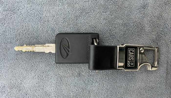 2014 Mahindra Thar CRDE 4X4 BS IV, Diesel, Manual, 68,629 km, Key Close Up