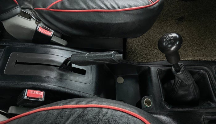 2014 Mahindra Thar CRDE 4X4 BS IV, Diesel, Manual, 68,629 km, Gear Lever