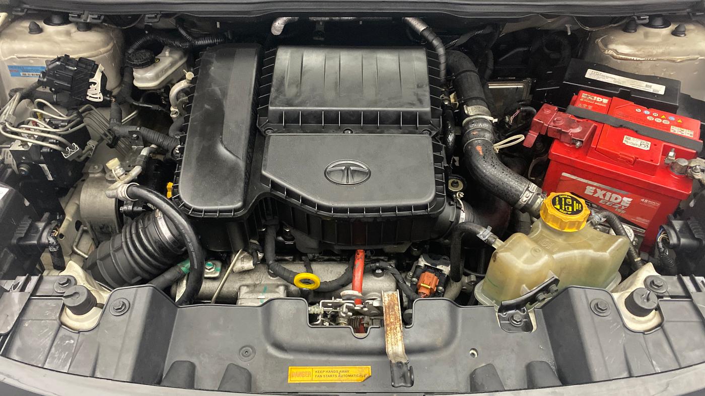 2020 Tata NEXON XM SUNROOF DIESEL, Diesel, Manual, 83,876 km, Engine View