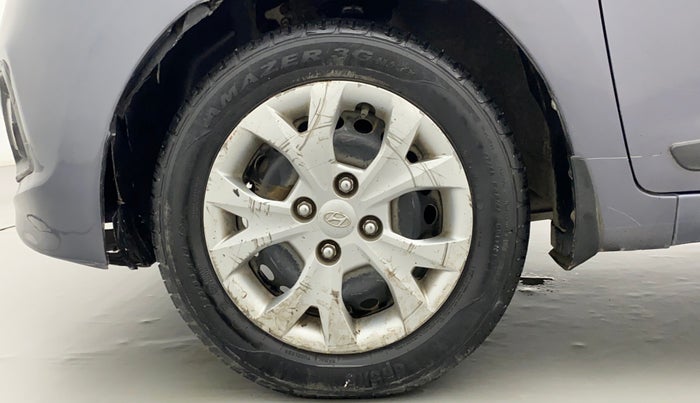 2013 Hyundai Grand i10 SPORTZ 1.2 KAPPA VTVT, Petrol, Manual, 19,732 km, Left Front Wheel