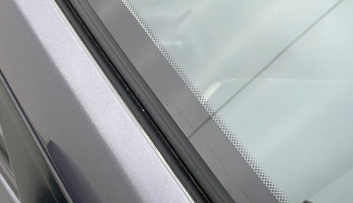 2013 Hyundai Grand i10 SPORTZ 1.2 KAPPA VTVT, Petrol, Manual, 19,732 km, Right A pillar - Paint is slightly faded