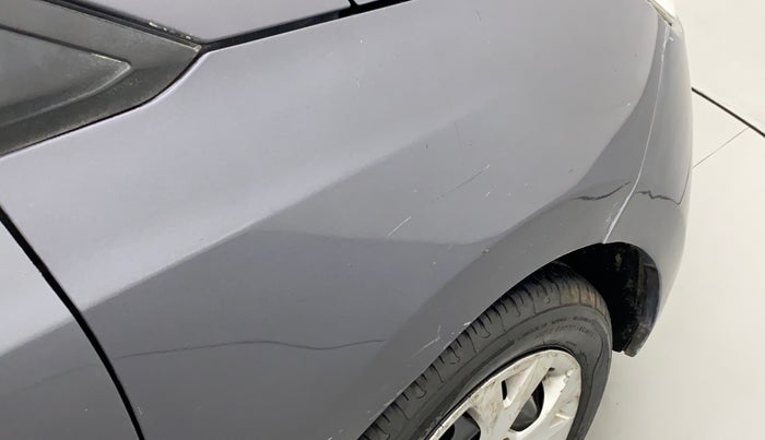 2013 Hyundai Grand i10 SPORTZ 1.2 KAPPA VTVT, Petrol, Manual, 19,732 km, Right fender - Slightly dented