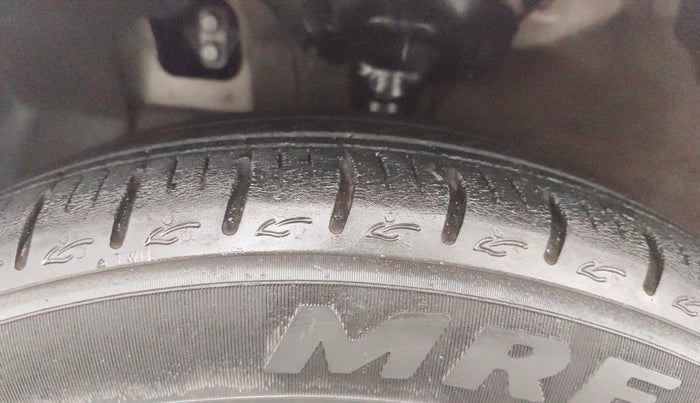 2023 Hyundai GRAND I10 NIOS SPORTZ 1.2 KAPPA VTVT, Petrol, Manual, 25,117 km, Left Front Tyre Tread