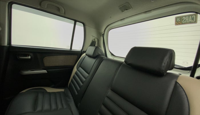2016 Maruti Wagon R 1.0 VXI AMT, Petrol, Automatic, 91,825 km, Right Side Rear Door Cabin