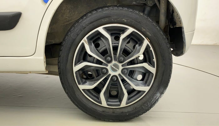 2016 Maruti Wagon R 1.0 VXI AMT, Petrol, Automatic, 91,825 km, Left Rear Wheel