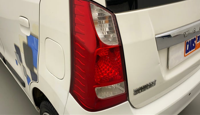 2016 Maruti Wagon R 1.0 VXI AMT, Petrol, Automatic, 91,825 km, Left tail light - Minor scratches