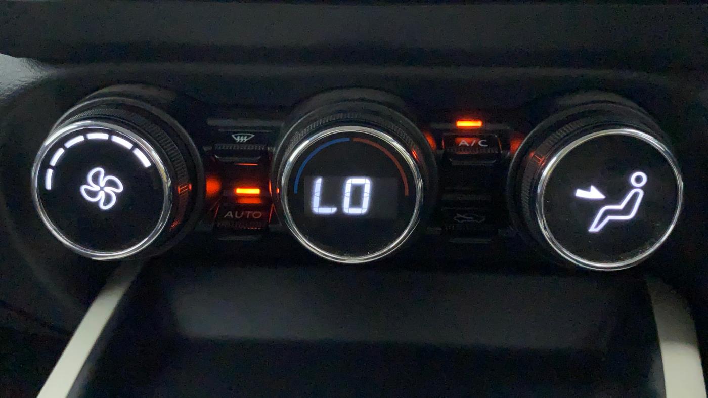 2021 Nissan MAGNITE XL Turbo CVT, Petrol, Automatic, 11,586 km, Automatic Climate Control