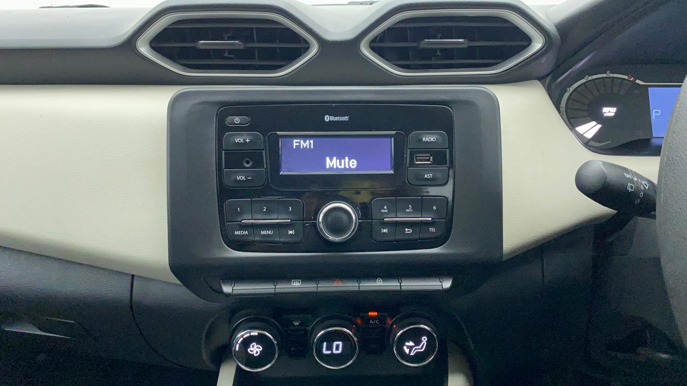 2021 Nissan MAGNITE XL Turbo CVT, Petrol, Automatic, 11,586 km, Air Conditioner