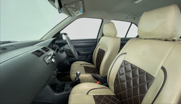 2012 Maruti Swift Dzire TOUR PETROL, Petrol, Manual, 39,728 km, Right Side Front Door Cabin
