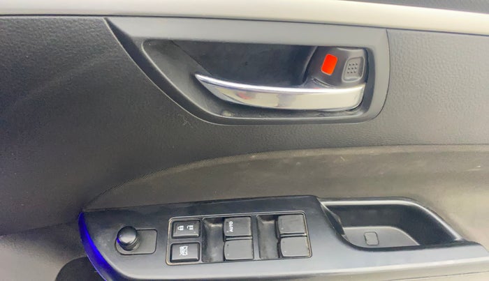 2013 Maruti Swift VXI, Petrol, Manual, 1,08,127 km, Driver Side Door Panels Control