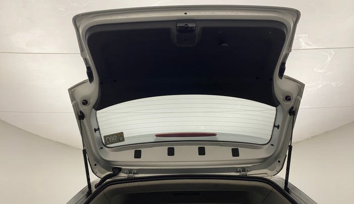 2022 Skoda KUSHAQ STYLE 1.0L TSI AT (6 AIRBAGS), Petrol, Automatic, 49,836 km, Boot Door Open