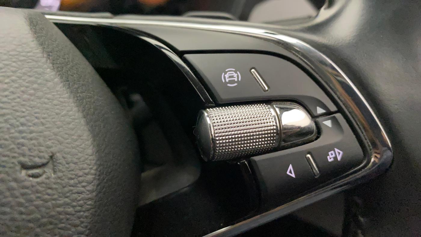 2022 Skoda KUSHAQ STYLE 1.0L TSI AT (6 AIRBAGS), Petrol, Automatic, 49,836 km, Adaptive Cruise Control