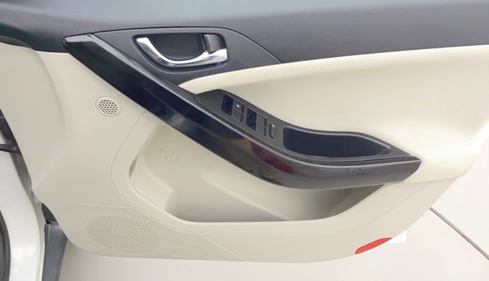 2022 Tata NEXON XZ PLUS (HS) PETROL, Petrol, Manual, 12,634 km, Driver Side Door Panels Control