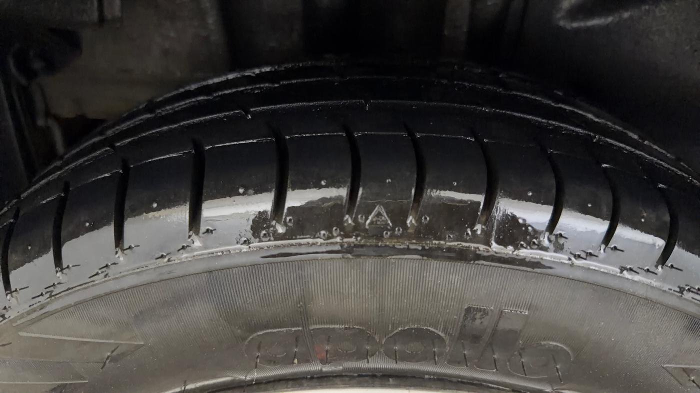 2018 Tata Tiago XZ PETROL, Petrol, Manual, 78,580 km, Right Rear Tyre Tread